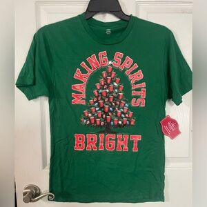 🔴 3/$12 Holiday Time Green 'Making Spirits Bright' T-Shirt! NWT!